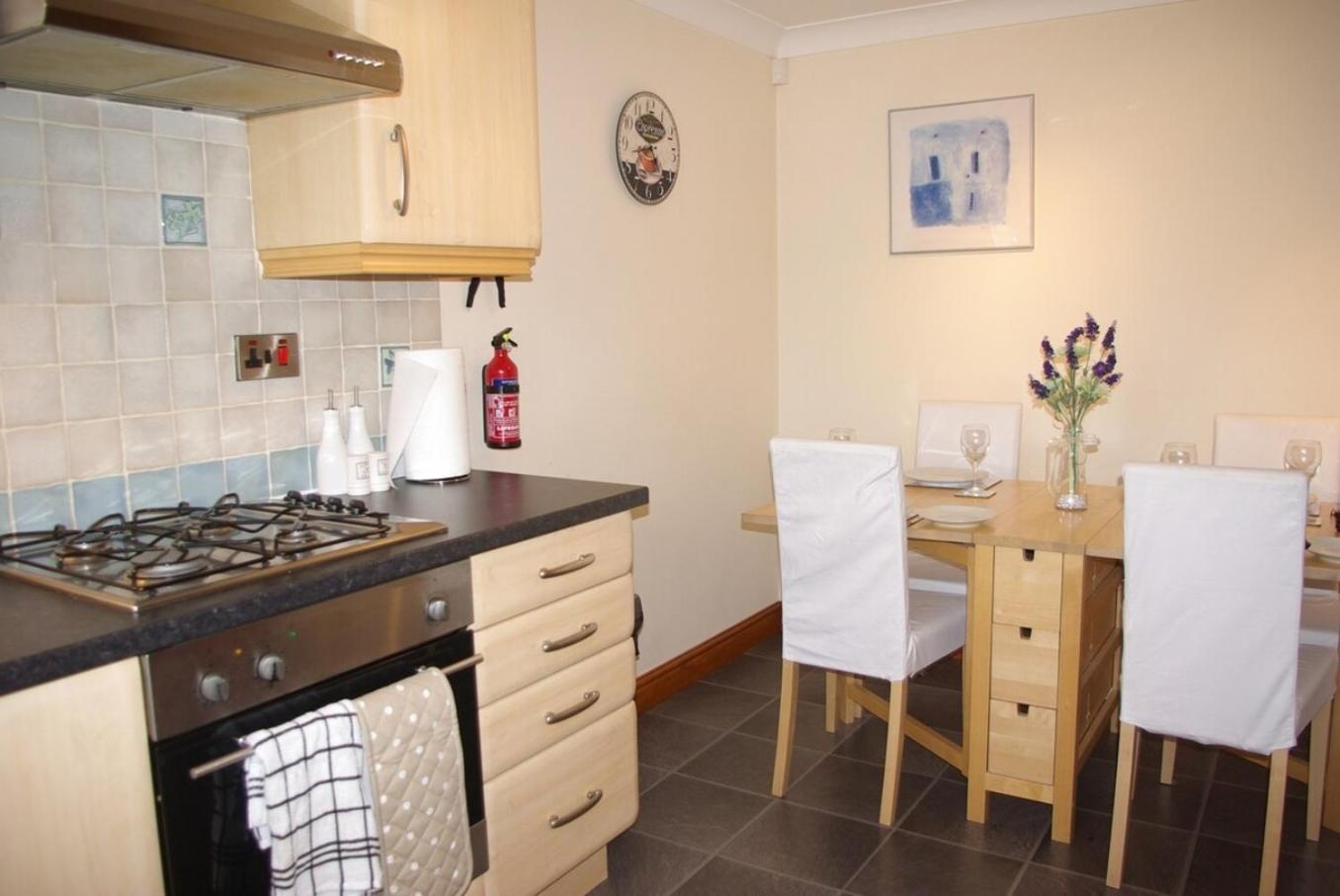 Portland Mews - 3 Bed Holiday Home By Premier Serviced Accommodation Leek Bagian luar foto