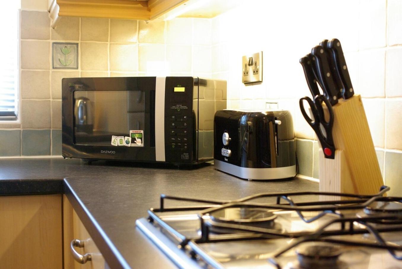 Portland Mews - 3 Bed Holiday Home By Premier Serviced Accommodation Leek Bagian luar foto