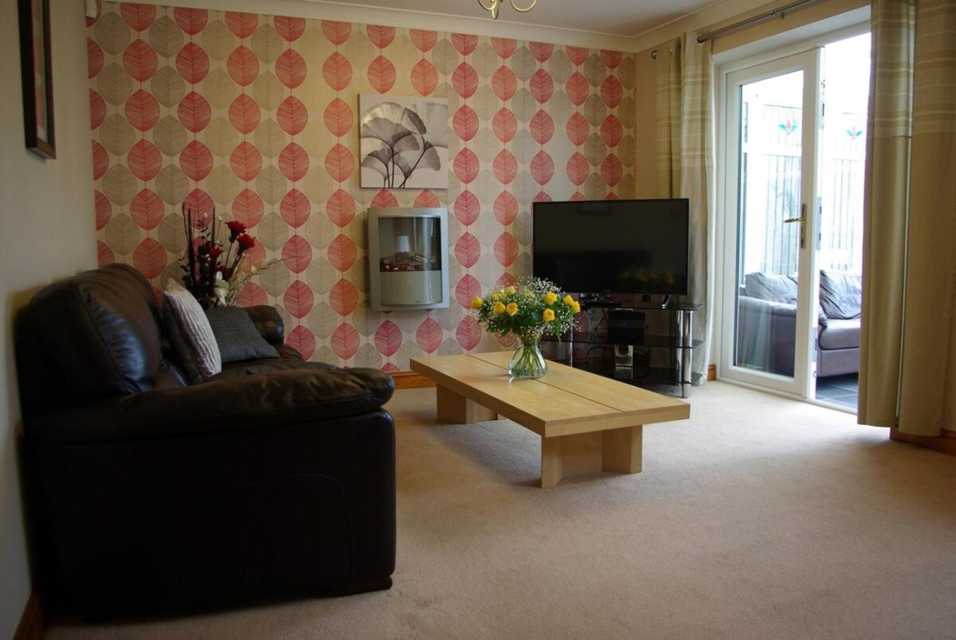Portland Mews - 3 Bed Holiday Home By Premier Serviced Accommodation Leek Bagian luar foto
